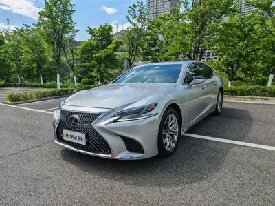 Lexus LS · 2018 год