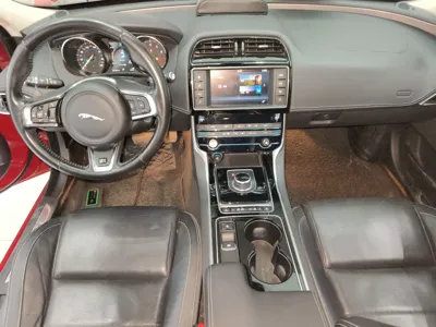 Jaguar XE 2017, 97500 км, за 9994 USD - фото 13