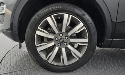 Land Rover Discovery Sport 2018, 115599 км, за 7293.09 USD