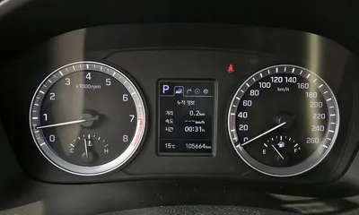 Hyundai Sonata 2018, 105664 км, за 6367.34 USD - фото 8