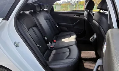 Hyundai Sonata 2018, 105664 км, за 6367.34 USD - фото 11