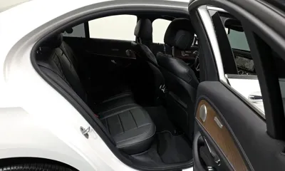 Mercedes-Benz E-Class 2021, 69501 км, за 23059.13 USD - фото 12