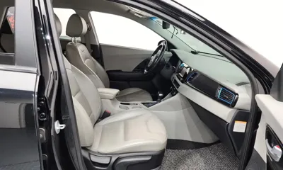 Kia Niro 2017, 120826 км, за 7135.78 USD - фото 11