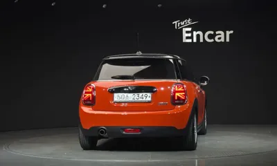 MINI Cooper 2019, 36102 км, за 10510.32 USD