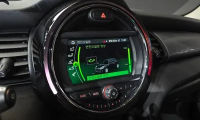 MINI Cooper 2019, 36102 км, за 10510.32 USD - фото 17
