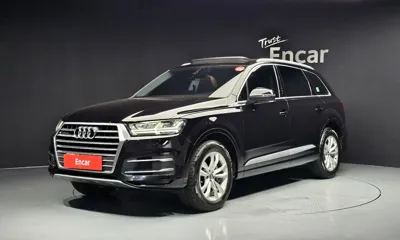 Audi Q7 · 2019 год