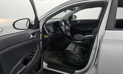 Hyundai Tucson 2017, 88569 км, за 8205.33 USD - фото 10