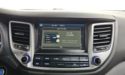 Hyundai Tucson 2017, 88569 км, за 8205.33 USD - фото 14