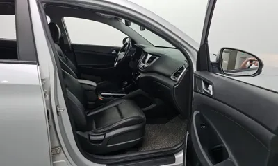 Hyundai Tucson 2017, 88569 км, за 8205.33 USD - фото 19