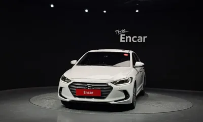 Hyundai Avante 2017, 29020 км, за 9114.01 USD