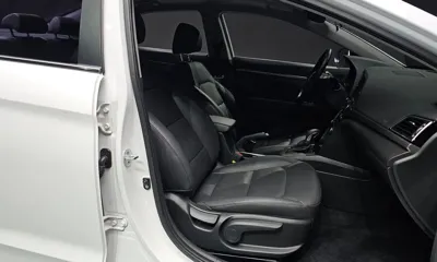 Hyundai Avante 2017, 29020 км, за 9114.01 USD - фото 12
