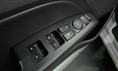 Hyundai Avante 2017, 29020 км, за 9114.01 USD - фото 19