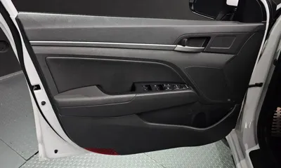 Hyundai Avante 2017, 29020 км, за 9114.01 USD - фото 24