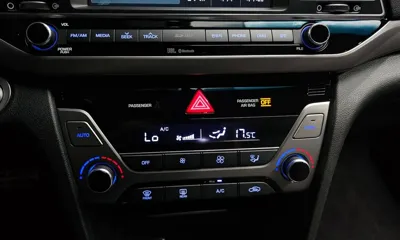 Hyundai Avante 2017, 29020 км, за 9114.01 USD - фото 27