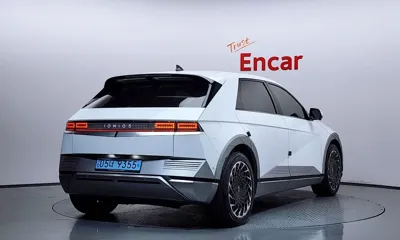 Hyundai Ioniq5 2023, 72783 км, за 22465.32 USD