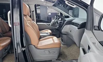 Hyundai Staria 2022, 34400 км, за 22102.31 USD - фото 26