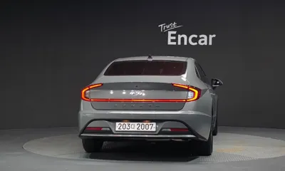 Hyundai Sonata 2020, 106261 км, за 8794.79 USD