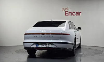 Hyundai Grandeur 2023, 25141 км, за 28160.69 USD