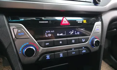 Hyundai Avante 2017, 172318 км, за 4228.47 USD - фото 16