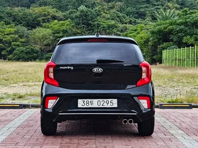Kia Morning 2017, 112124 км, за 5659.65 USD