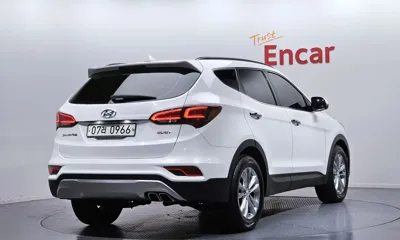 Hyundai Santafe 2016, 148181 км, за 5856.68 USD