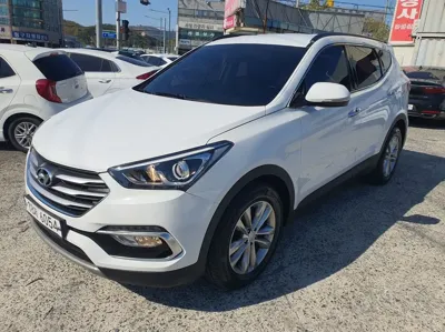 Hyundai Santafe · 2016 год