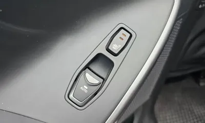 Hyundai Santafe 2015, 158927 км, за 6180.07 USD - фото 18