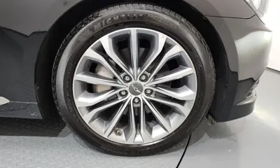 Hyundai Genesis 2015, 94322 км, за 9580.44 USD