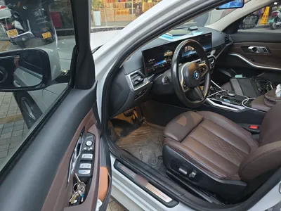 BMW i3 2022, 73500 км, за 20506 USD - фото 16