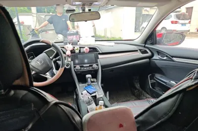 Honda Civic 2019, 41600 км, за 8843 USD - фото 18