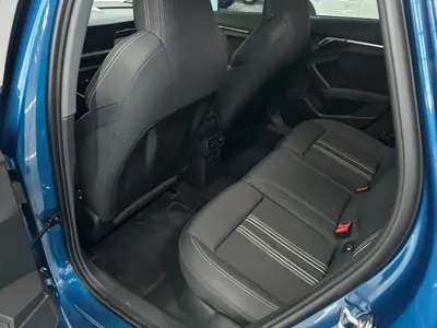 Audi A3 2022, 42000 км, за 22041.95 USD - фото 9
