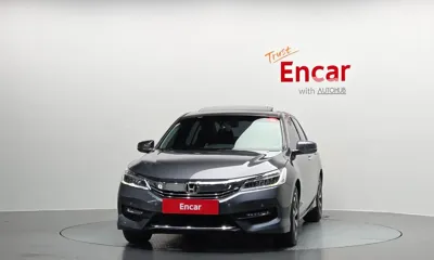 Honda Accord 2017, 77411 км, за 8391.89 USD