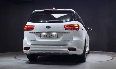 Kia Canival 2019, 47577 км, за 15798.53 USD