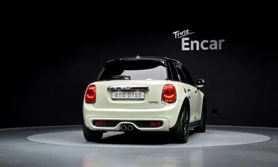 MINI Cooper 2015, 44810 км, за 6840.39 USD