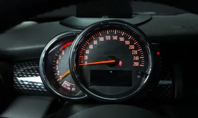 MINI Cooper 2015, 44810 км, за 6840.39 USD - фото 8