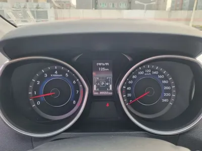 Hyundai Avante 2014, 89000 км, за 4437.08 USD - фото 8