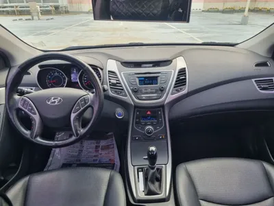 Hyundai Avante 2014, 89000 км, за 4437.08 USD - фото 13