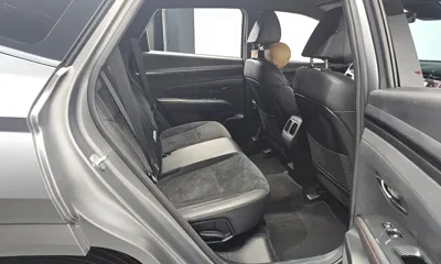 Hyundai Tucson 2022, 57395 км, за 16688.73 USD - фото 12
