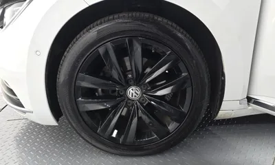 Volkswagen Arteon 2019, 84542 км, за 11815.68 USD
