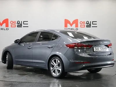 Hyundai Avante 2018, 58801 км, за 7285.98 USD