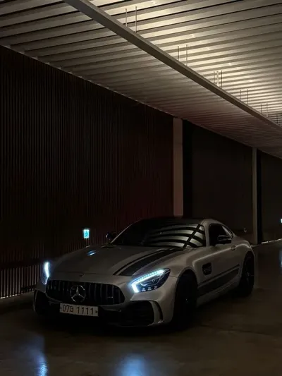 Mercedes-Benz AMG GT 2016, 61000 км, за 53413.71 USD