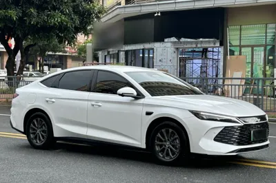 BYD Qin L 2025, 13800 км, за 13280 USD