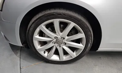 Audi A4 2014, 292096 км, за 3610.35 USD