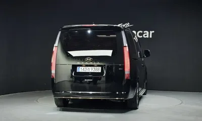 Hyundai Staria 2024, 13713 км, за 32814.76 USD