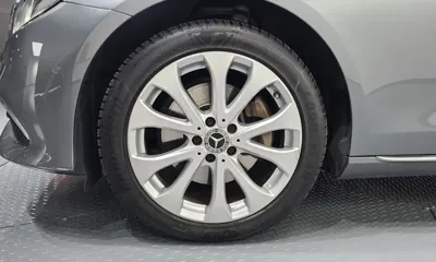 Mercedes-Benz E-Class 2018, 115013 км, за 14410.37 USD