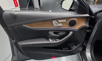 Mercedes-Benz E-Class 2018, 115013 км, за 14410.37 USD - фото 24