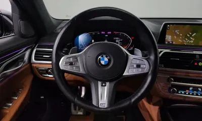 BMW 7-Series 2021, 78879 км, за 41059.57 USD - фото 13