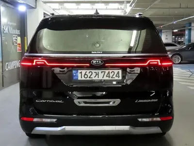 Kia Canival 2021, 114445 км, за 17915.32 USD