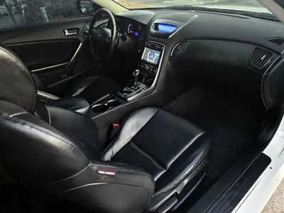 Hyundai Genesis 2011, 160313 км, за 4846.48 USD - фото 7