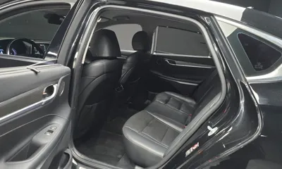 Hyundai Grandeur 2017, 111671 км, за 8919.72 USD - фото 12